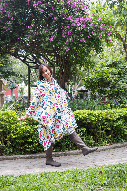 日本KIU雨衣雨鞋雨靴