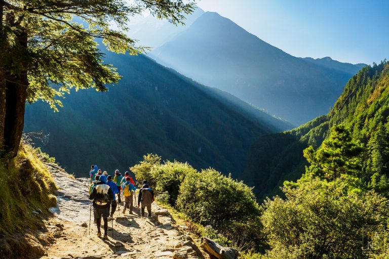 從 Namche Bazaar 南崎巴札走到 Lukla 盧卡拉