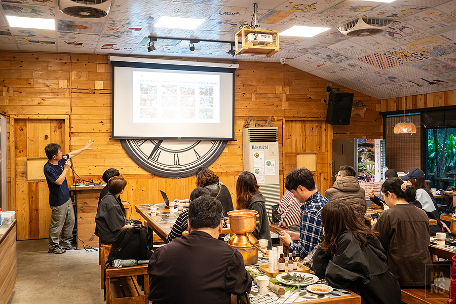 沽日月光︱十二寮時光村商圈