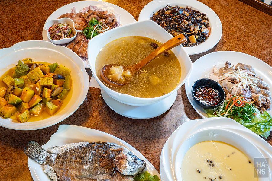 司馬庫斯，迦南咖啡美食屋