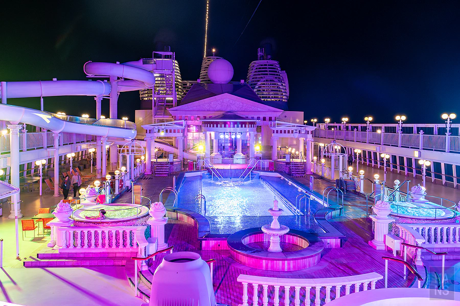 麗星郵輪探索星號