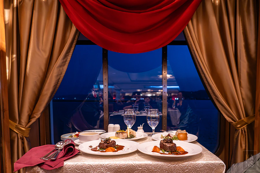 麗星郵輪探索星號