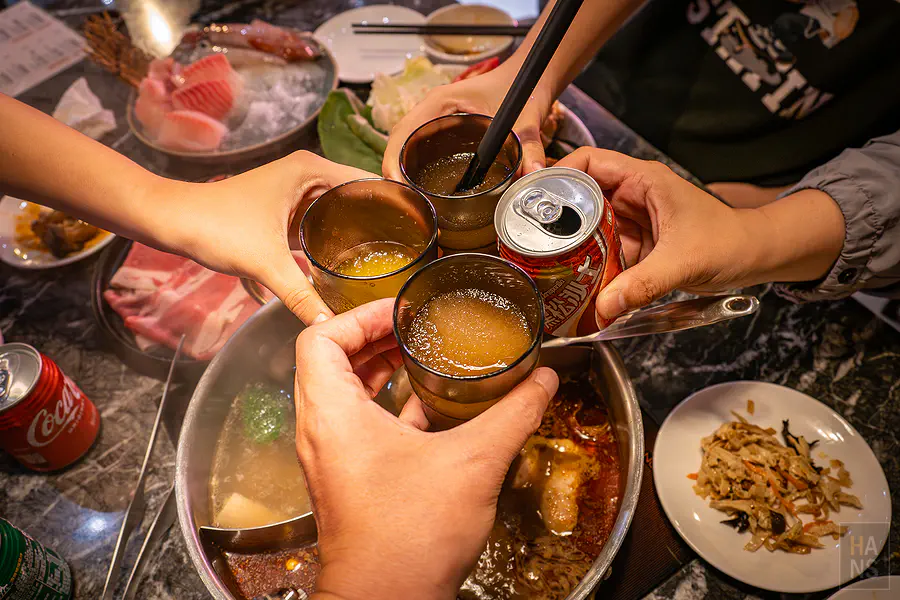 汆牛溫體牛肉火鍋-西門店