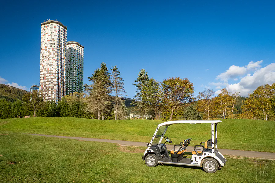 駕駛電動車自由探索星野TOMAMU農場區域