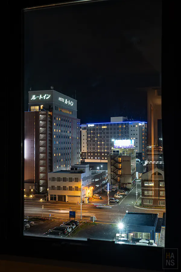 星野OMO5函館︱房間夜晚窗景