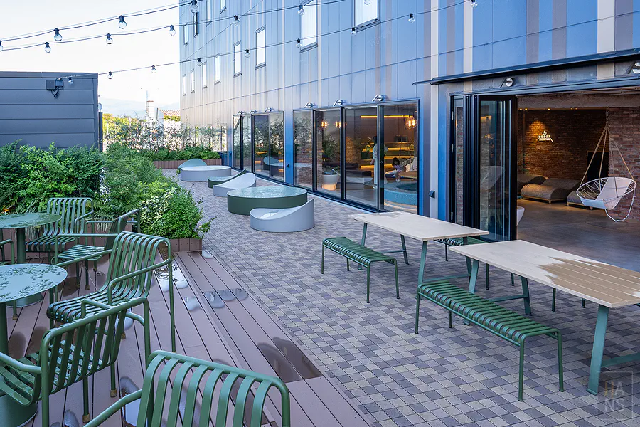 星野OMO5函館︱OMO Base 戶外露台區