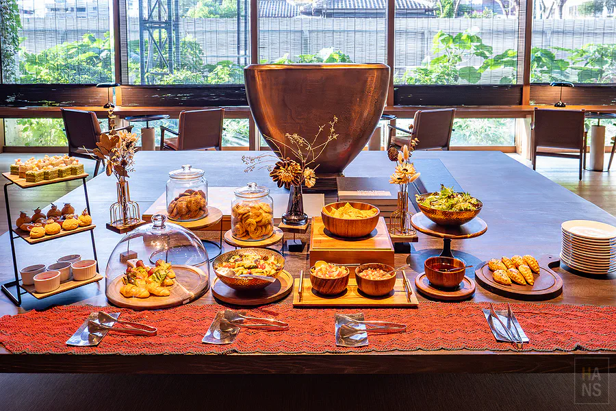 Happy Hour 提供的精緻點心吧