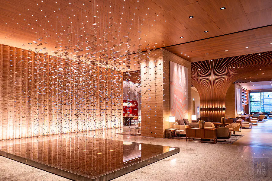 花蓮潔西艾美渡假酒店大廳的蝴蝶谷裝置藝術