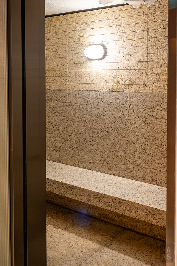 潔風呂內附設的蒸氣室