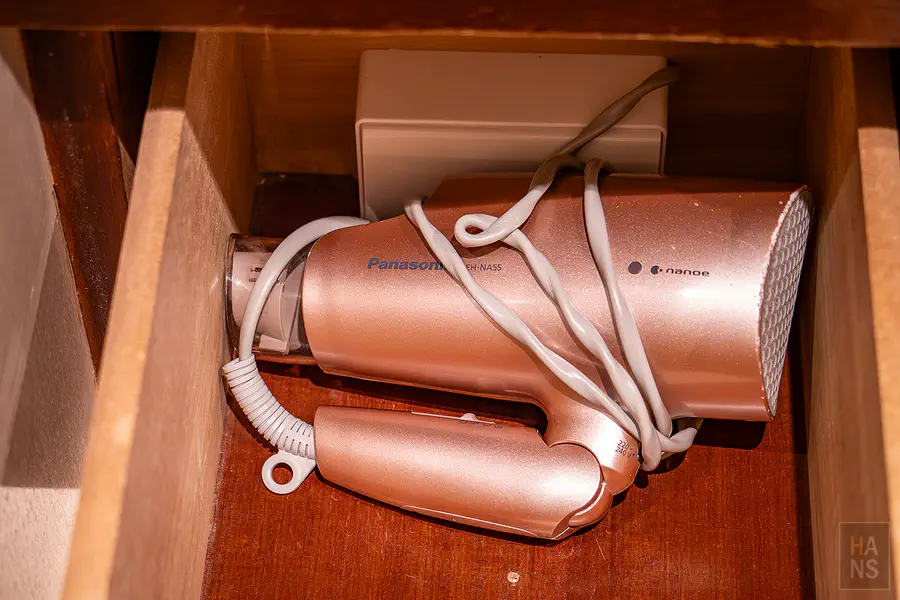 房內提供的 Panasonic 吹風機