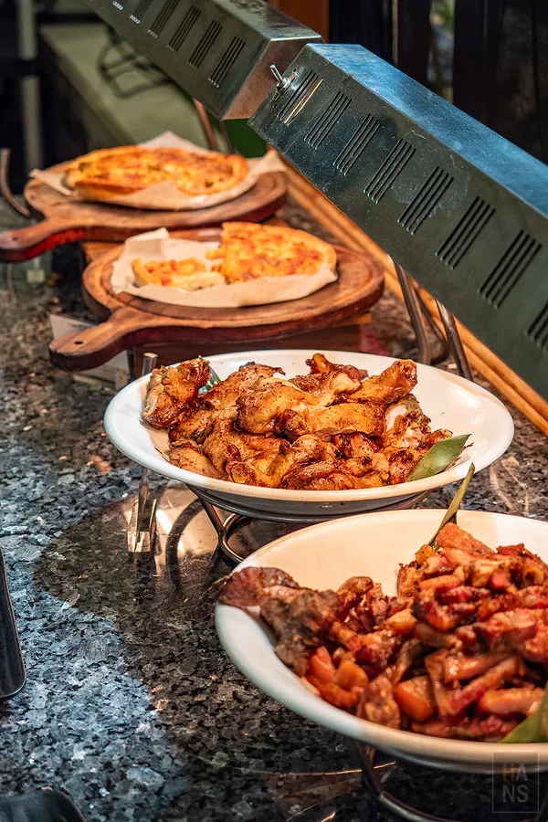 娜路彎 Buffet 的烤物區