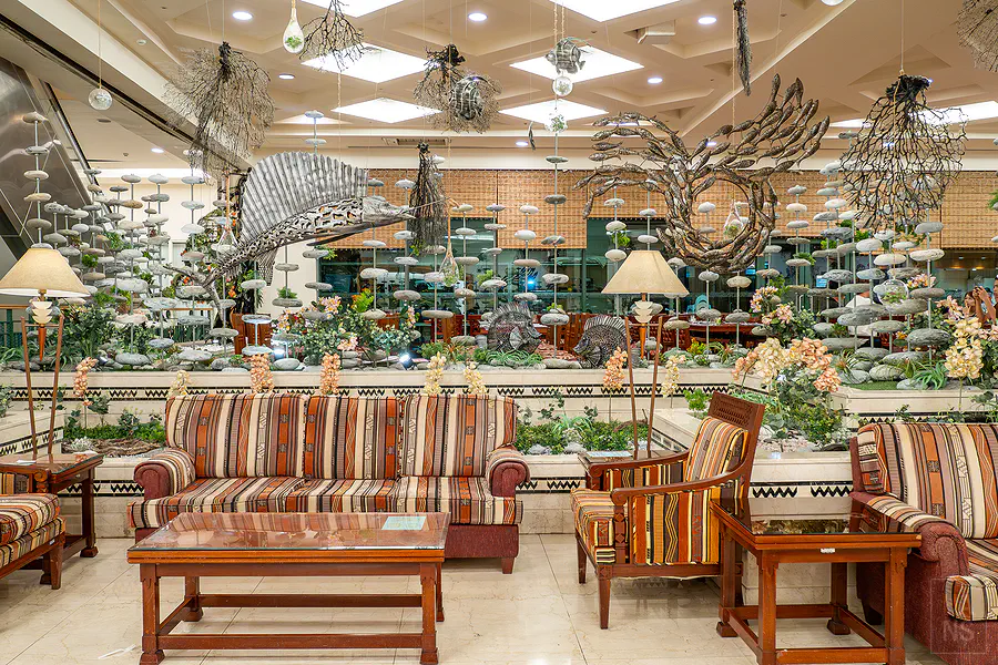 娜路彎大酒店大廳的休息區