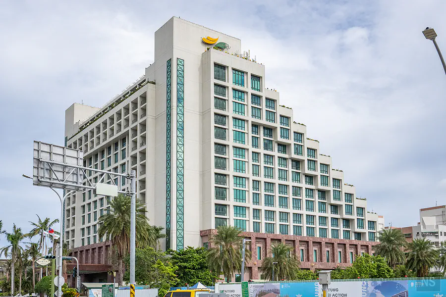 台東娜路彎大酒店的三角型建築外觀