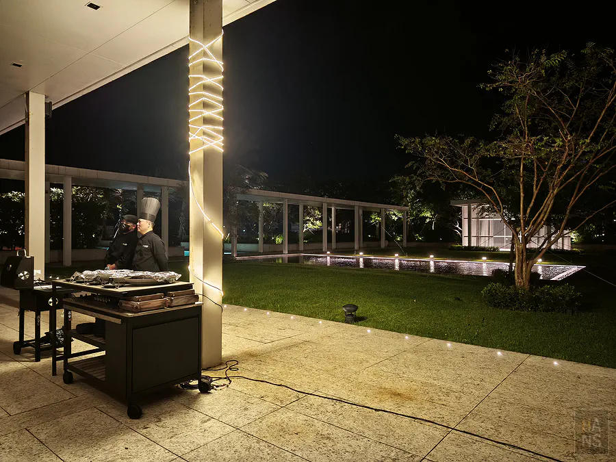 探索廚房的戶外 BBQ 燒烤區