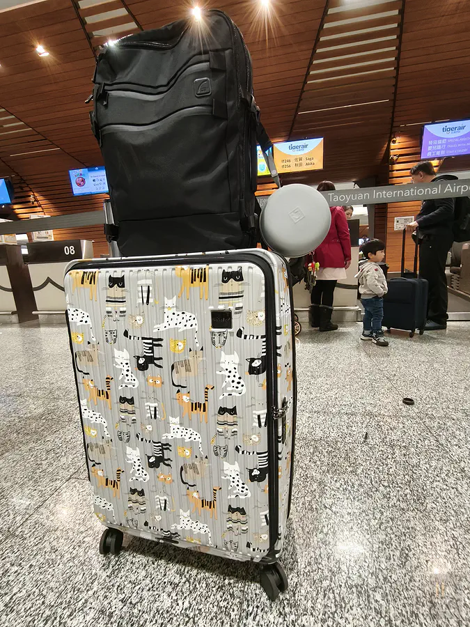 佐賀機場實測：Travel Blue Journey 35L 與行李箱完美搭配