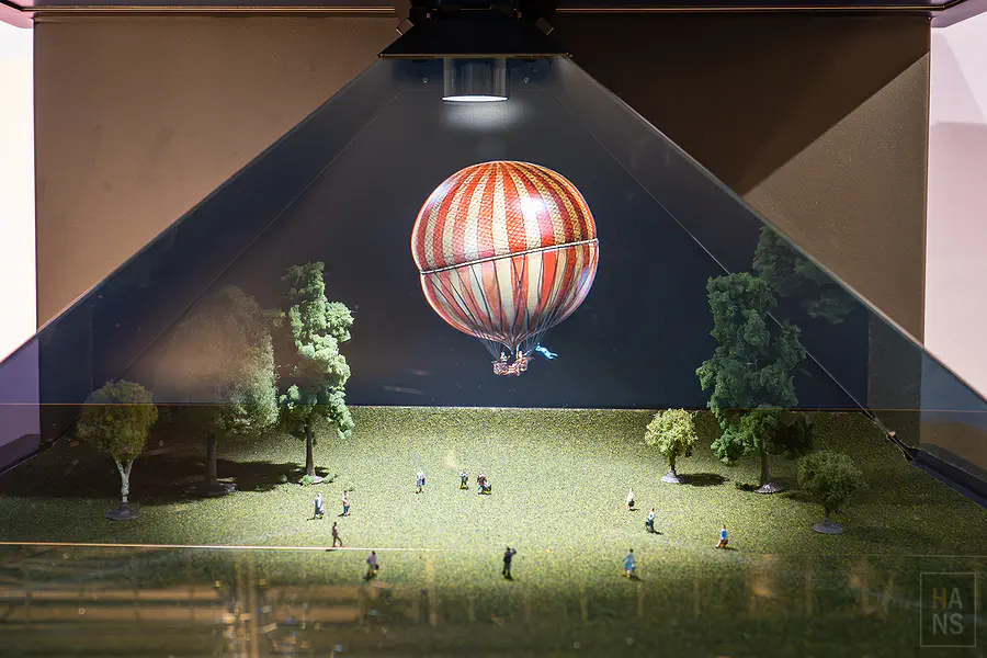 神奇的3D立體投影解說熱氣球升空原理