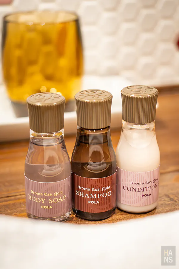 旅館提供的POLA品牌高級洗沐用品