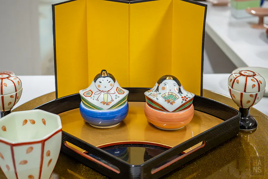 幸樂窯製作的精緻雛人形有田燒擺飾