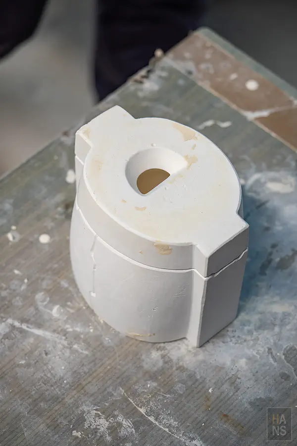 幸樂窯有田燒鳥型醬油瓶的石膏模具外觀