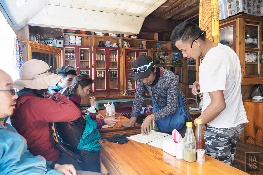 EBC珠峰基地營-從 Namche Bazaar 南崎巴札走到 Lukla 盧卡拉