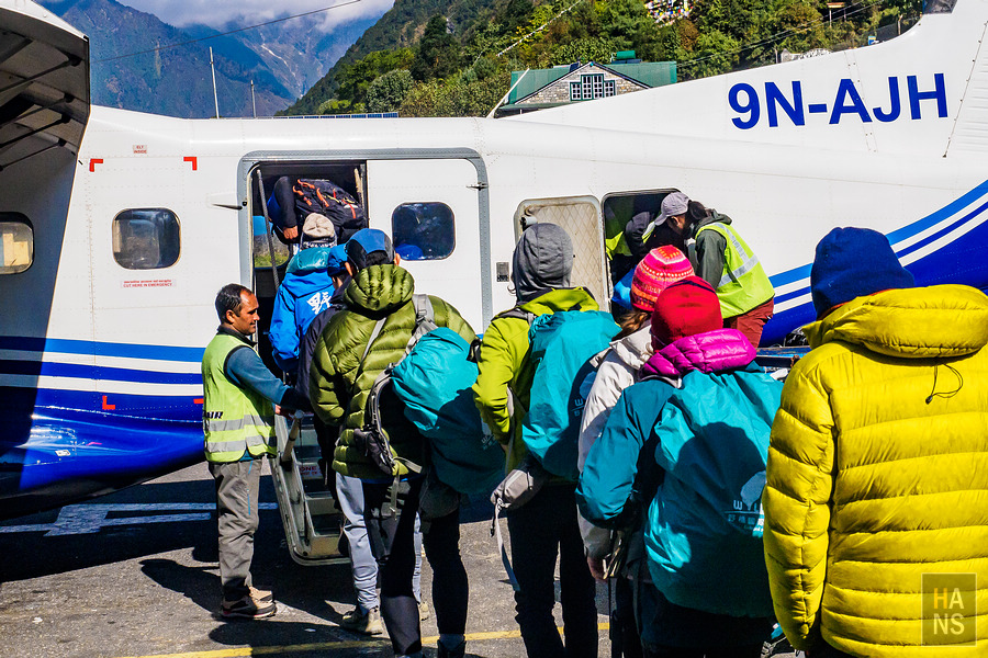 EBC珠峰基地營-從 Lukla 盧卡拉搭飛機回 kathmandu 加德滿都