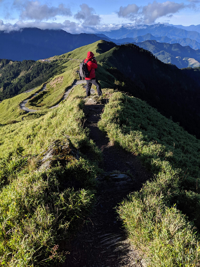 EBC珠峰基地營健行行前準備體能訓練行李打包預算攝影器材海關文件