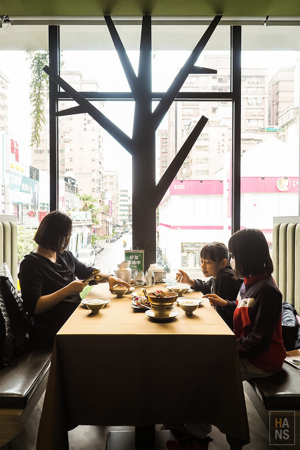 樂泰LOVETHAI泰式餐廳