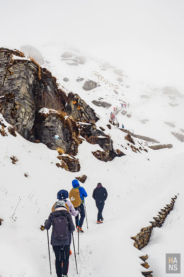 馬蹄山群健行 Mardi Himal Trek