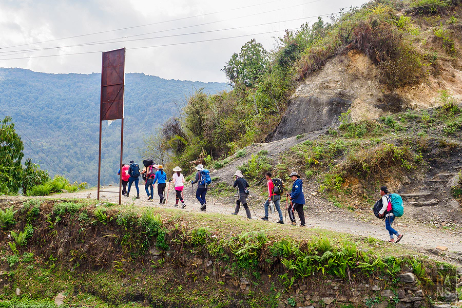 馬蹄山群健行 Mardi Himal Trek
