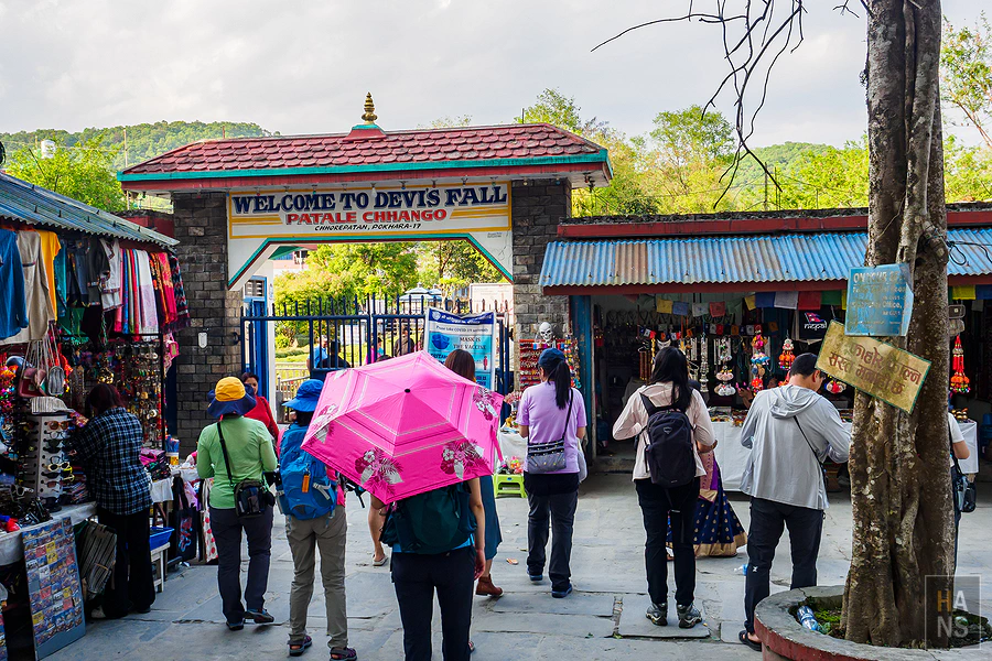 馬蹄山群健行 Mardi Himal Trek