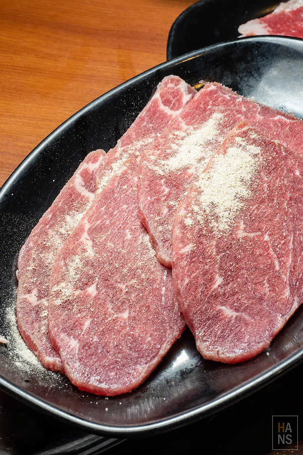 我就厲害西門珍饌店燒烤吃到飽