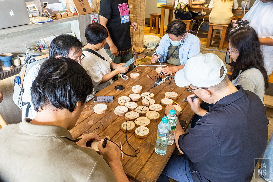 台東池上伯朗大道_漂流223木雕烙燒