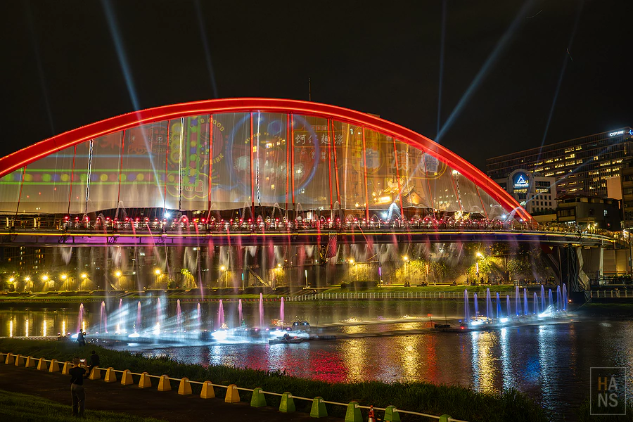 錫口碼頭彩虹橋︱2024台北水舞嘉年華︱Love遊臺北