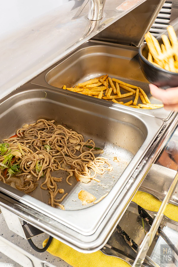 穀雨豐中式、牛排定食