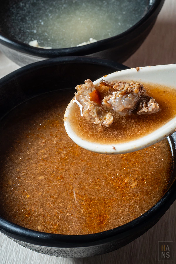 穀雨豐中式、牛排定食